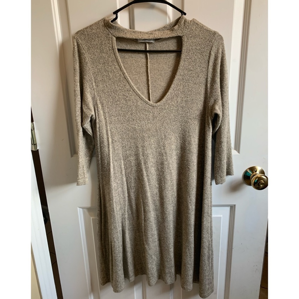 Acemi Shift Dress